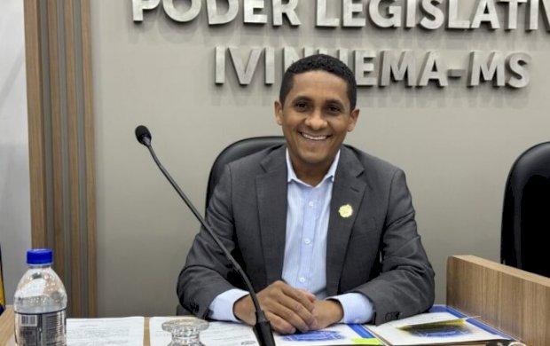 Zé Wilson solicita implantação de pontos públicos de recarga para motos, bicicletas e patinetes elétricos em locais de uso público