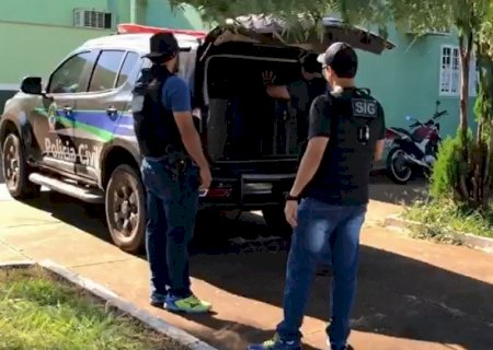 Mulher é assassinada a tiros no lugar do marido durante cobrança de dívida