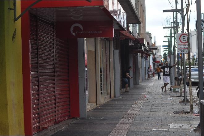 Comércio varejista demite 70 mil em Campo Grande