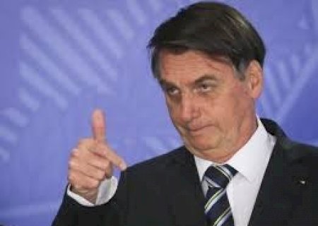 Bolsonaro mostra ações do poder Executivo Federal nos últimos dias.