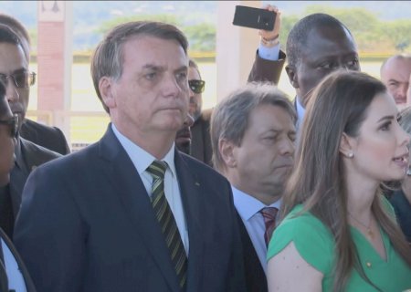Gripezinha - Deputados bolsonaristas pedem que população cobre governadores por mortes