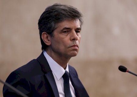 Nelson Teich disse que Brasil pode chegar a mil mortos por dia pelo COVID 19