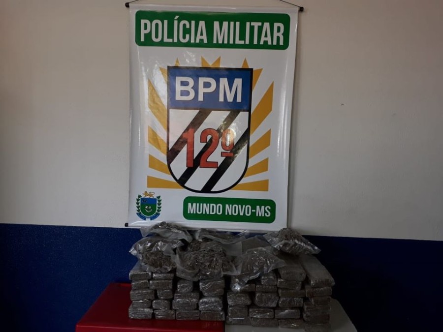 Polícia Militar prende homem por tráfico de drogas