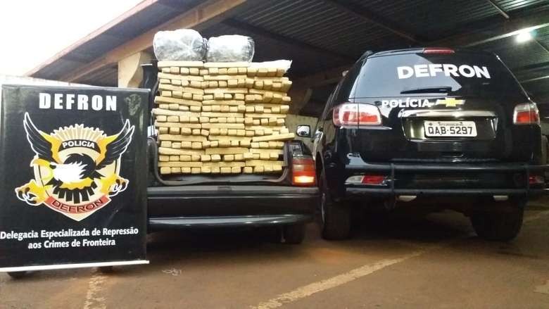 Homem é flagrado transportando maconha e skunk