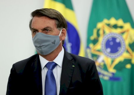 Presidente Jair Bolsonaro testa positivo para Covid-19