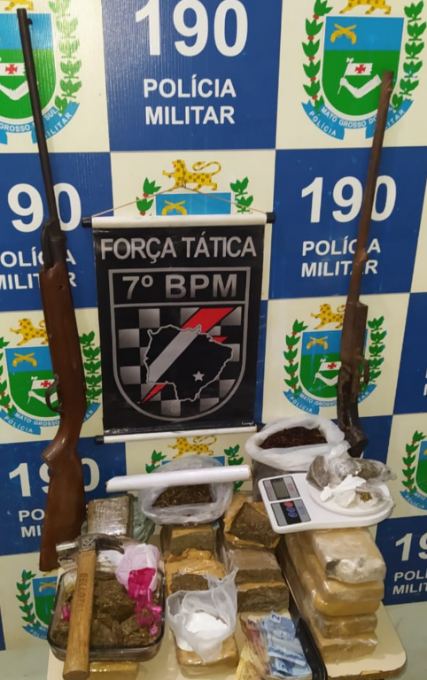 Polícia Militar em Aquidauana, prende três pessoas com drogas e armas