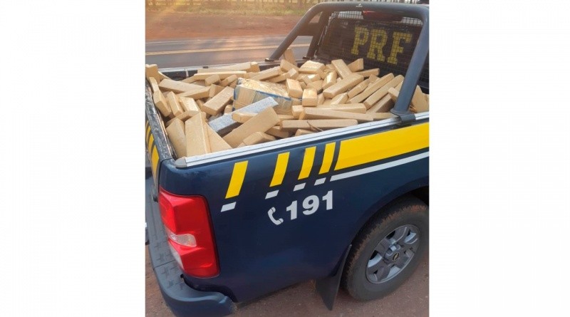 PRF apreende 1 tonelada de maconha em Nova Alvorada do Sul