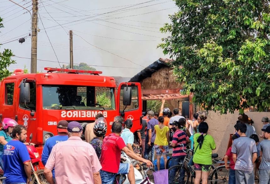 FATIMA DO SUL - Incêndio em residência mata mulher