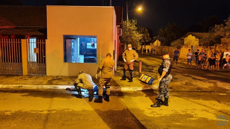 Tatuador é preso após matar homem a tiros em cidade no MS.