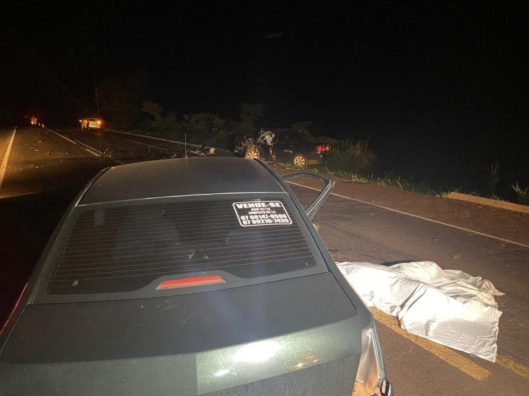 Acidente entre veículos com pastores de Ivinhema em rodovia em Nova Alvorada do Sul mata uma pessoa e deixa três feridos