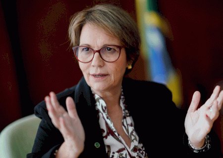 Tereza Cristina vira ‘chanceler’ do governo Bolsonaro e ganha mais destaque