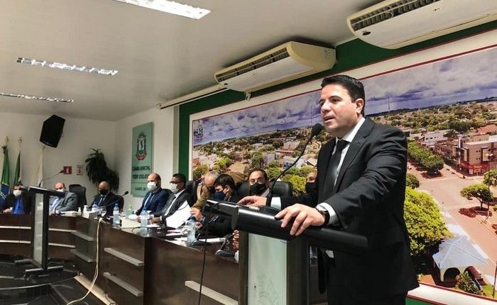 Prefeitos de MS se dividem entre aderir ou não às restrições impostas pelo Estado