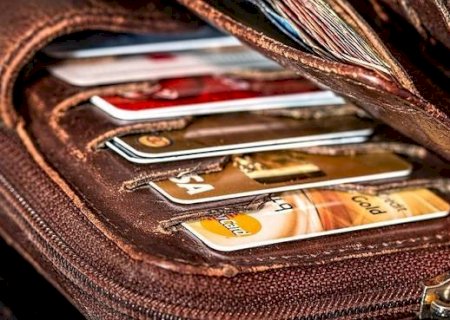 Em um mês, mais de 1 milhão de pessoas ficaram inadimplentes