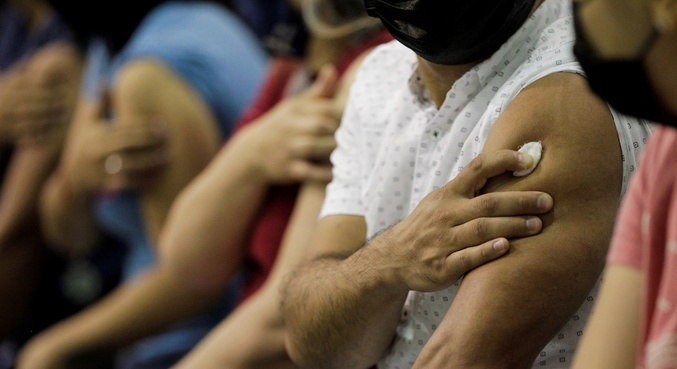 Mortes por covid-19 despencam 95% após vacinação em Serrana