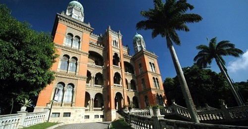 A Fiocruz recebeu hoje, 2/6, os bancos de células e de vírus para a produção do Ingrediente Farmacêutico Ativo (IFA) nacional da vacina Covid-19.