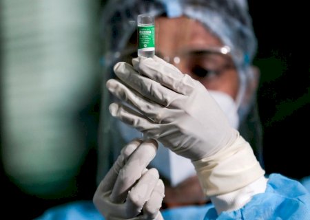 Confira se tomou AstraZeneca vencida em MS: doses distribuídas foram aplicadas após validade