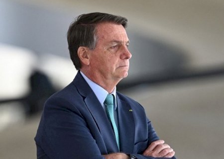 Bolsonaro veta projeto de lei que suspendia despejo até dezembro
