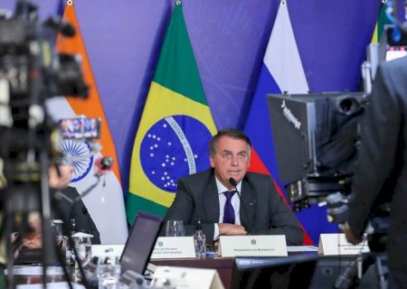 Recuo de Bolsonaro após atos golpistas surpreende integrantes do governo e desagrada militância
