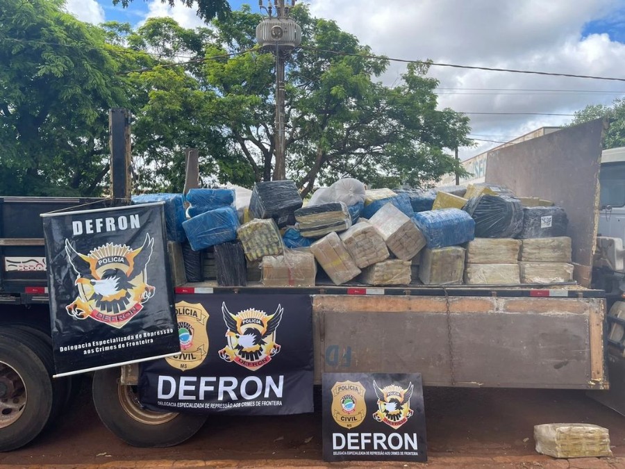 Polícia Civil apreende mais de 23 toneladas de drogas em depósito de sementes de Ponta Porã