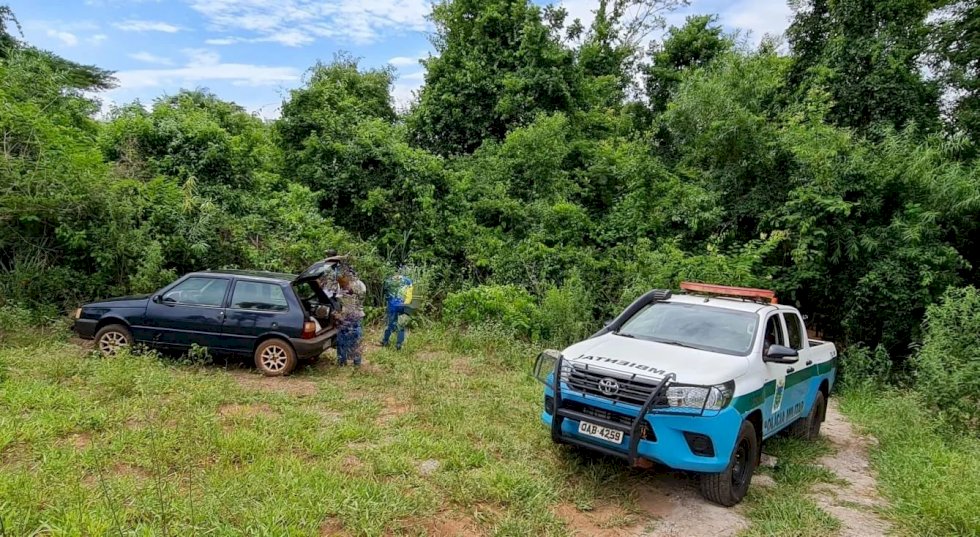 Polícia Militar Ambiental de Naviraí autua três pescadores em R$ 2,1 mil por pescar no rio Amambai.