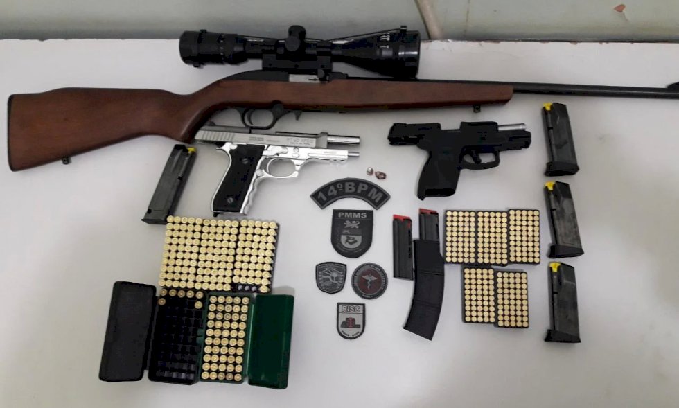Polícia Militar apreende três armas de fogo, carregadores e munições após morador de Fátima do Sul disparar em via pública