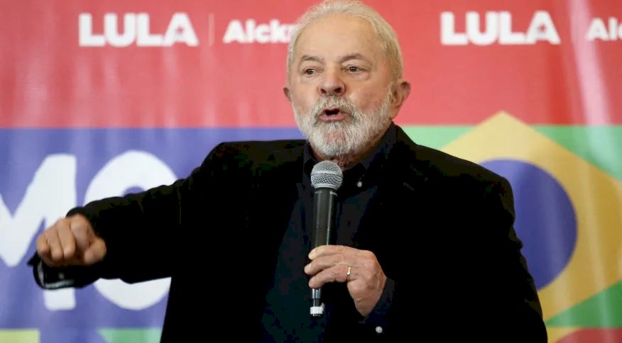 “Ninguém vai proibir que um dono de uma fazenda tenha uma arma”, diz Lula.