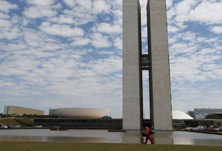 Entenda como funciona o cálculo para eleição de deputados