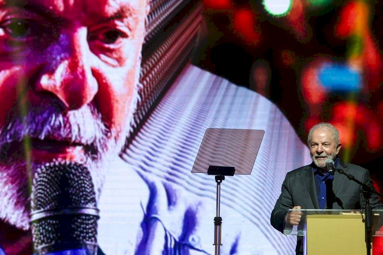 LULA É ELEITO PRESIDENTE PELA 3ª VEZ.