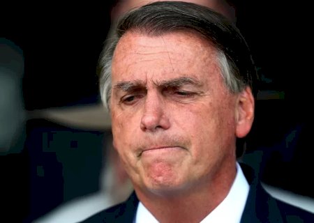 Governo Bolsonaro pressiona Petrobras a segurar preços até o 2º turno contra Lula.