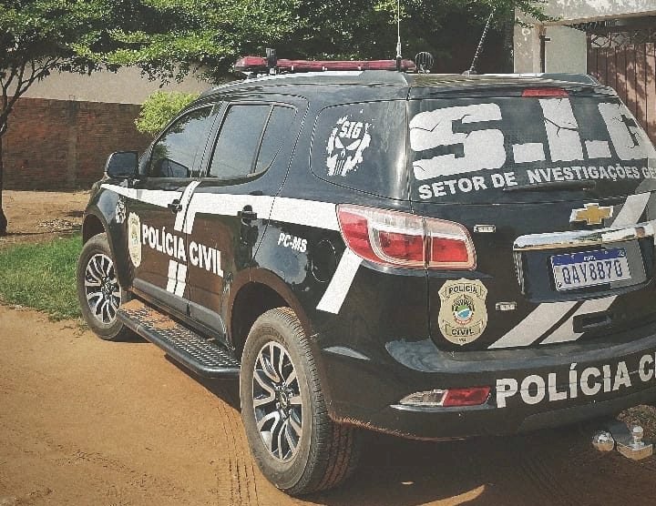 Acusado de matar duas pessoas e atear fogo nos corpos na cidade de Castilho/SP é preso pela Polícia Civil do MS