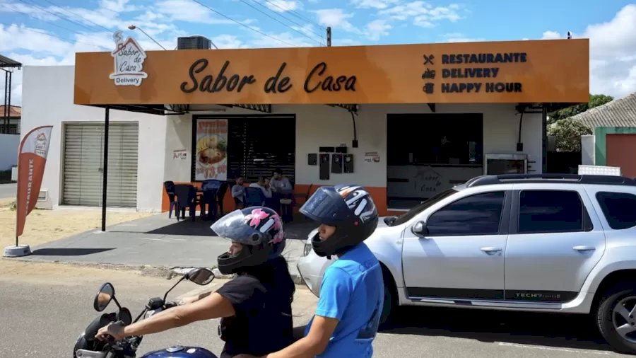Bolsonaro pagou R$ 109 mil em restaurante que oferece marmita a R$ 17.