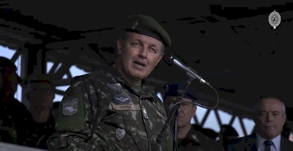 Comandante militar do Sudeste: “Tem de respeitar o resultado da urna”.