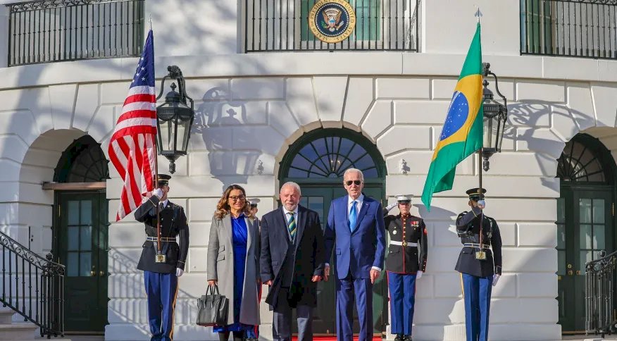 “Democracia foi testada em nossos dois países”, diz Biden em encontro com Lula