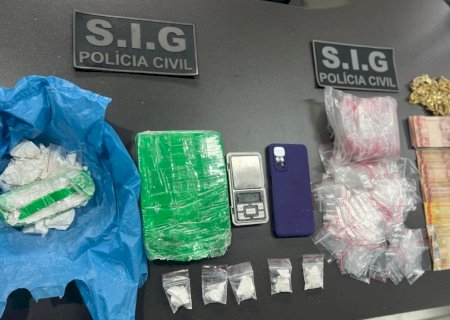 Ivinhema - Com droga avaliada em 40 mil reais, mulher é presa em flagrante pela polícia civil.