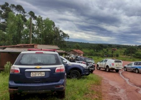 Briga em família termina com 3 pessoas mortas em Anaurilândia