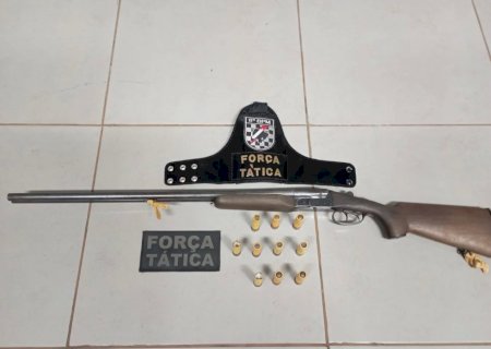 Ivinhema - Polícia Militar prende homem por porte ilegal de arma de fogo de fogo.