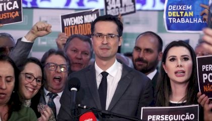 Câmara confirma cassação de Deltan Dallagnol.