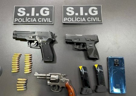 Ivinhema - Polícia Civil cumpre mandando de busca  domiciliar e prende em flagrante homem por posse de arma irregular.