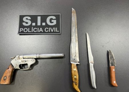 Ivinhema - Polícia Civil prende homem suspeito de atirar em via pública e amedontrar moradores.