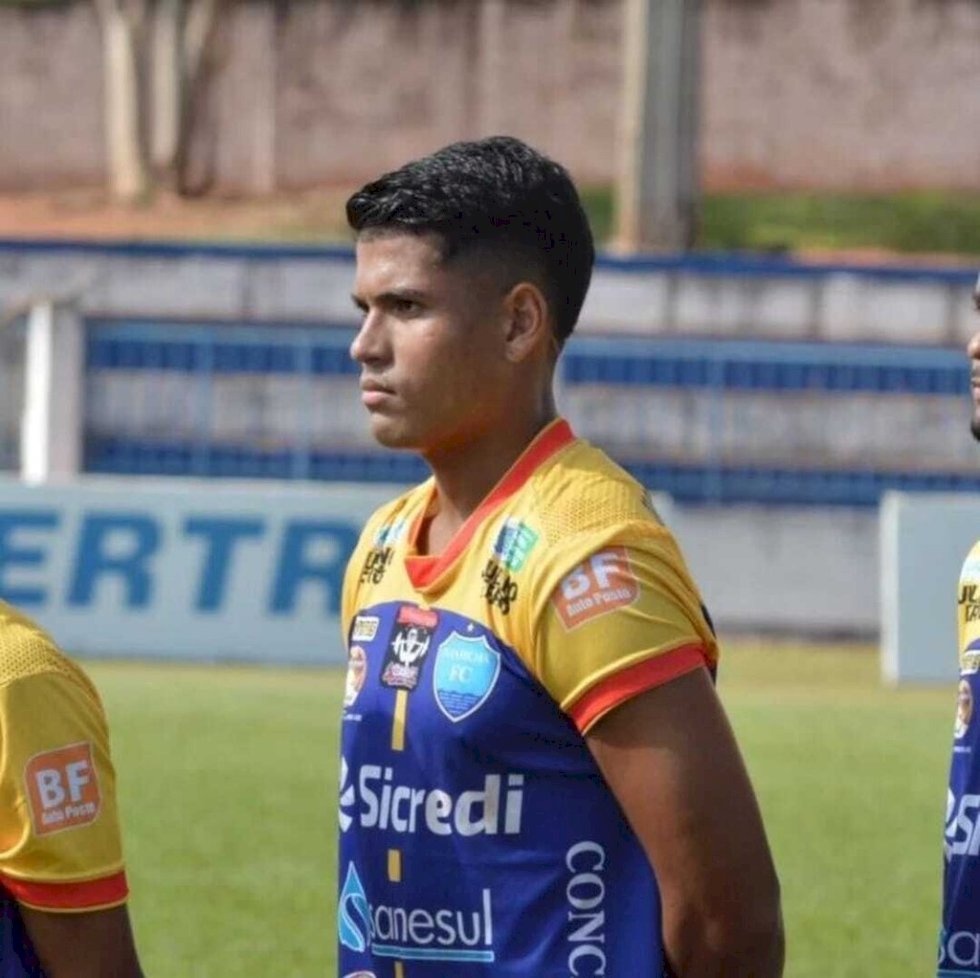 Ivinhema atropela Operário e abre vantagem na semifinal do Estadual Sub-20.