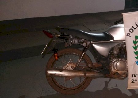 Ivinhema - Polícia Militar recupera motocicleta furtada em Nova Andradina.