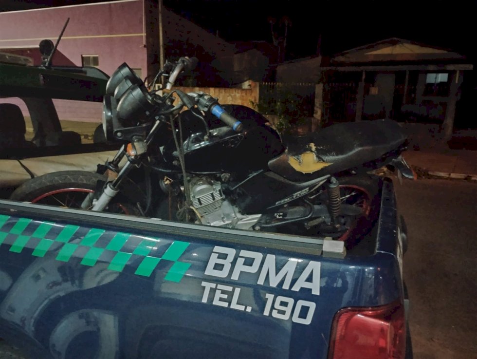 PMA de Batayporã presta primeiros atendimentos à motociclista que estava caído às margens de rodovia