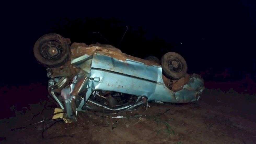 Ivinhema - Acidente entre dois veículos na BR 376 saída para Deodápolis deixa duas pessoas com ferimentos graves