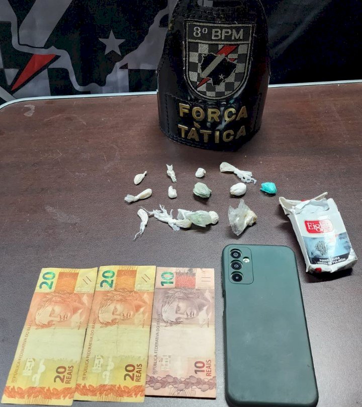 Ivinhema - Força tática do 8° BPM prende jovem por tráfico de drogas