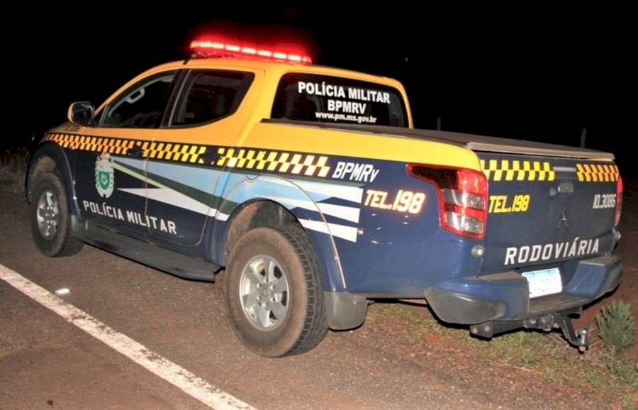 Nova Andradina - Condutor pratica desobediência e direção perigosa ao fugir da PMR por cerca de 25 quilômetros