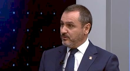 Lewandowski convida e Andrei aceita permanecer à frente da Polícia Federal