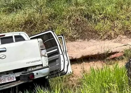 Empresário perde controle de pick-up e morre em estrada vicinal