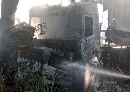Acidente entre caminhonete e carreta deixa três mortes na BR - 267 na região de Nova Casa Verde em Nova Andradina