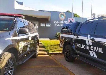 Trabalhador morre após bater moto em muro e é encontrado com porções de cocaína