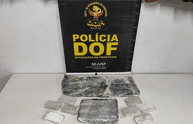 Ivinhema - Passageiros de ônibus que viajavam com drogas são presos pelo DOF